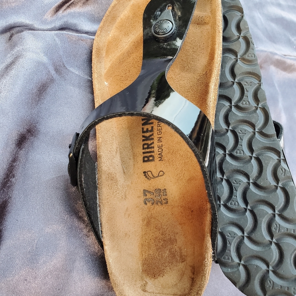 Birkenstock Gizeh Sandals Size 37= 6 to 6.5 - Picture 4 of 5